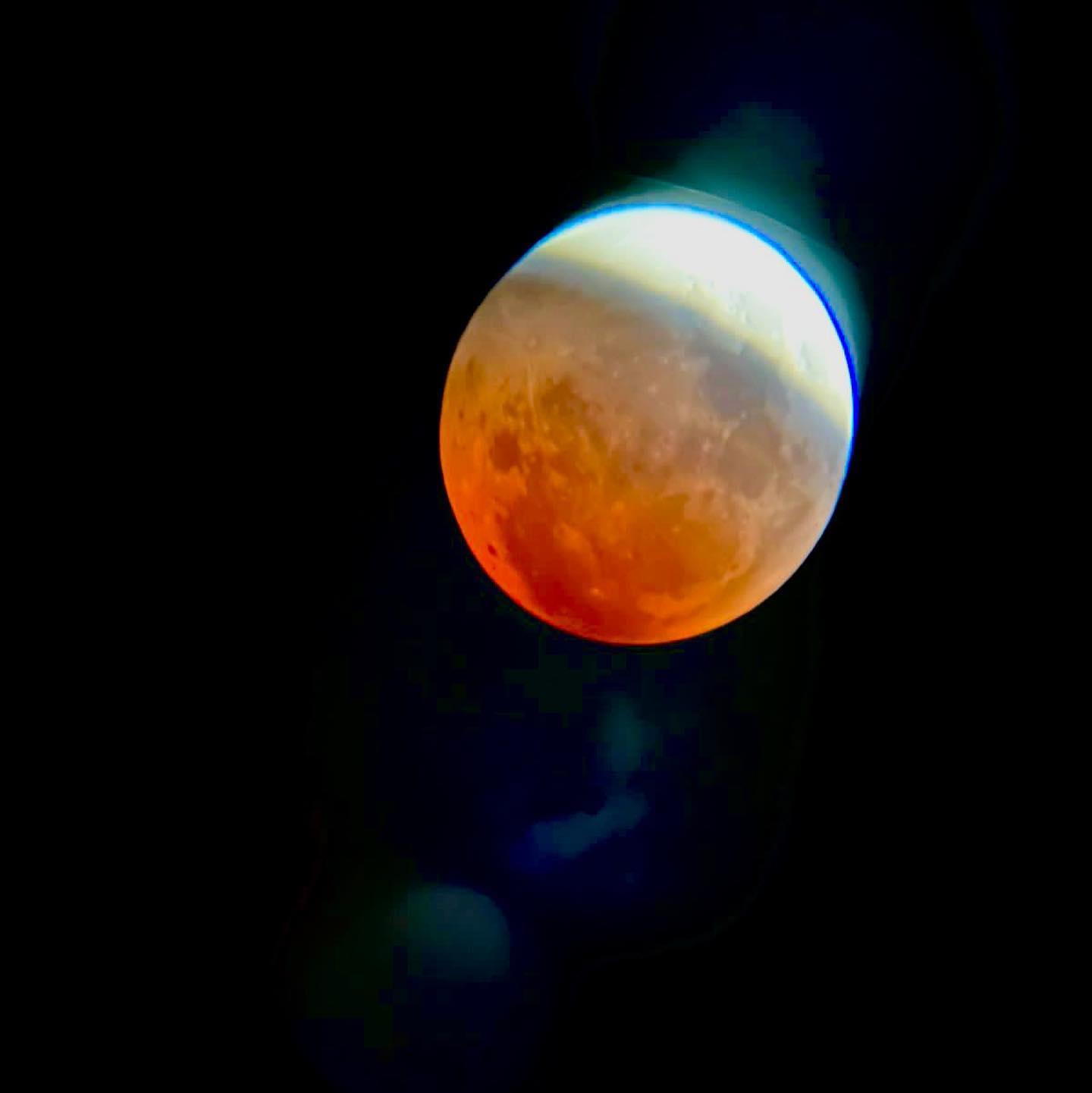 Eclipse total de luna el Colegio Abraham Maslow
