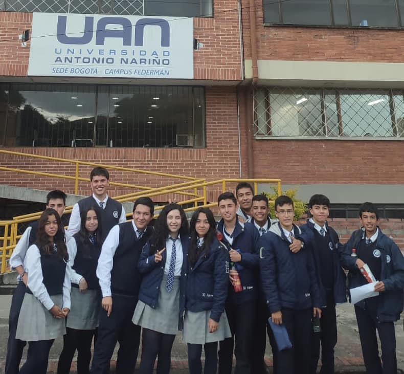 OLIMPIADAS DE ASTRONOMÍA!